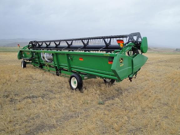 Image of John Deere 635F equipment image 1