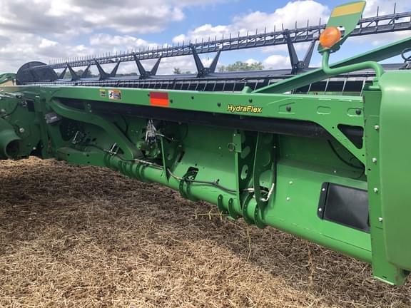 Image of John Deere 635FD equipment image 2