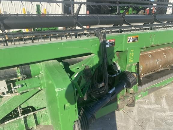 Image of John Deere 635FD equipment image 1