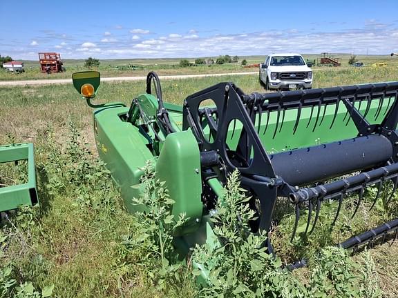 Image of John Deere 635FD equipment image 4