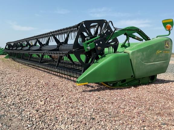 Image of John Deere 635FD Primary image