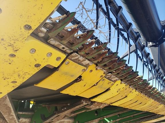 Image of John Deere 635FD equipment image 3