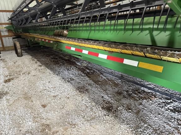 Image of John Deere 635FD equipment image 2