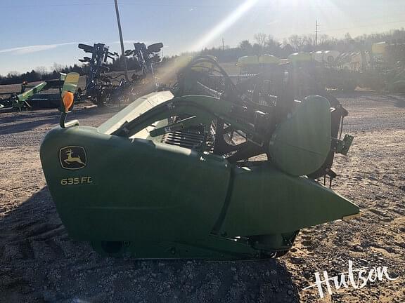 Image of John Deere 635FD Primary image