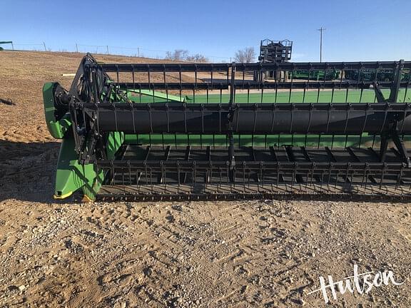 Image of John Deere 635FD equipment image 4