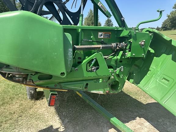 Image of John Deere 635FD equipment image 3