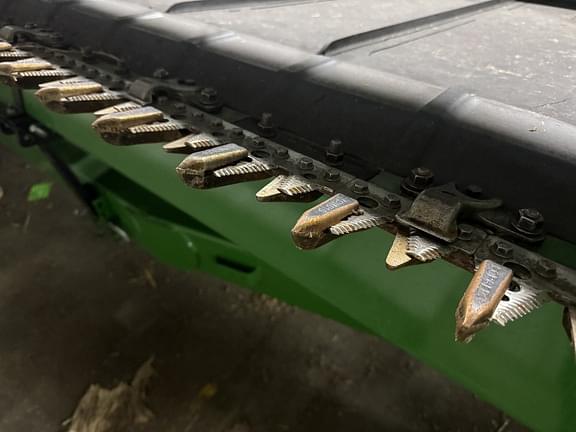 Image of John Deere 635FD equipment image 3