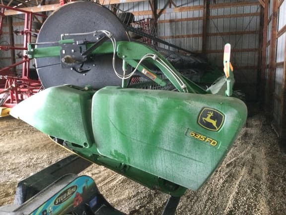 Image of John Deere 635FD equipment image 2