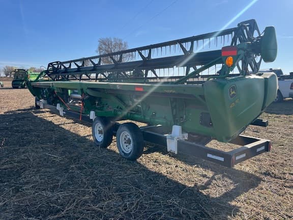 Image of John Deere 635FD equipment image 1