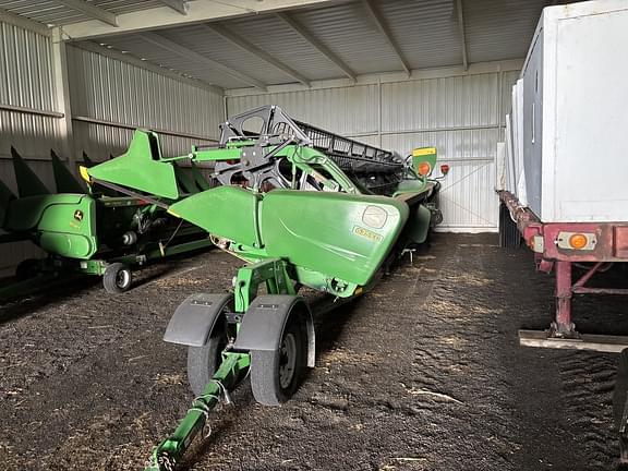 Image of John Deere 635FD equipment image 3