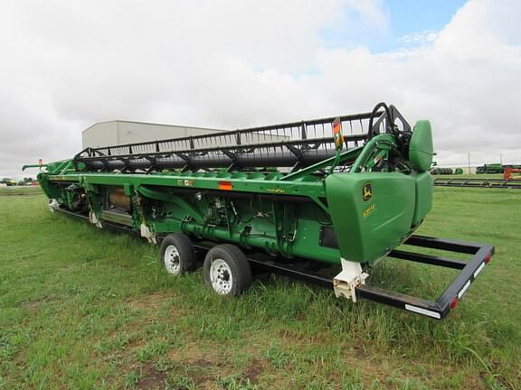 Image of John Deere 635FD equipment image 2