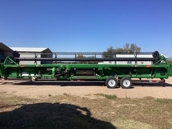 Image of John Deere 635FD equipment image 2