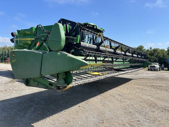 Image of John Deere 635FD equipment image 3