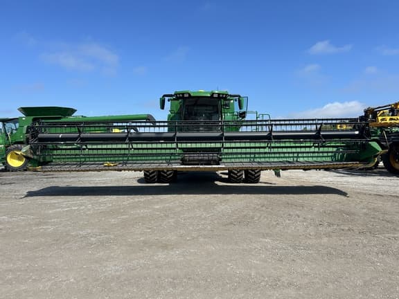 Image of John Deere 635FD equipment image 2