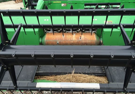 Image of John Deere 635FD equipment image 3