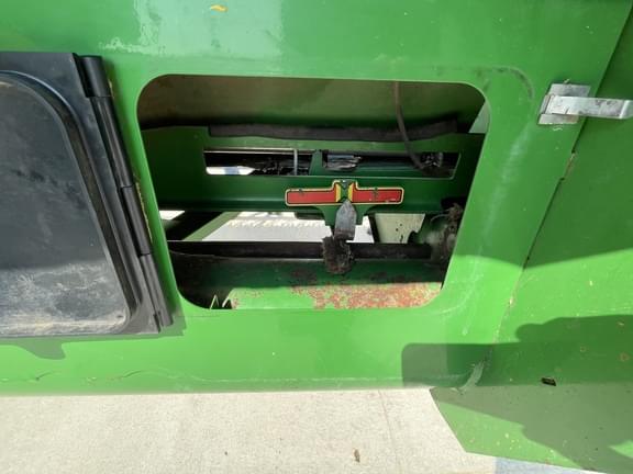 Image of John Deere 635FD equipment image 2