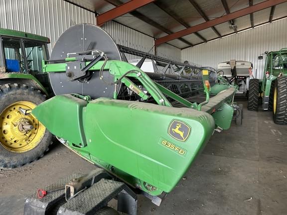 Image of John Deere 635FD Primary image