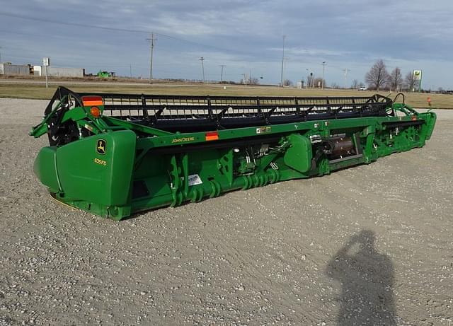 Image of John Deere 635FD equipment image 3