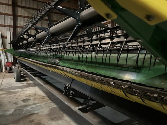 Image of John Deere 635FD equipment image 1