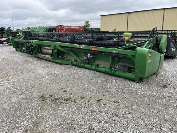 Image of John Deere 635FD equipment image 4