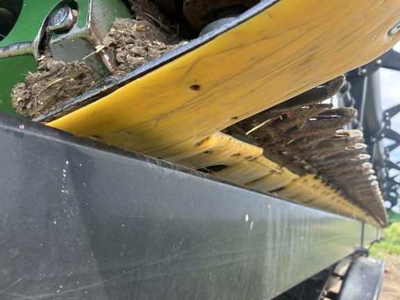 Image of John Deere 635FD equipment image 1