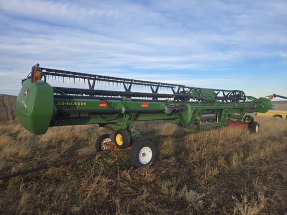 Image of John Deere 640D equipment image 1
