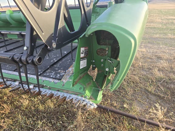 Image of John Deere 640D equipment image 4