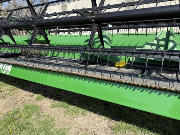 Image of John Deere 640FD equipment image 4