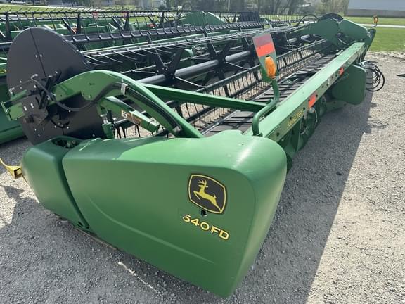 Image of John Deere 640FD equipment image 2