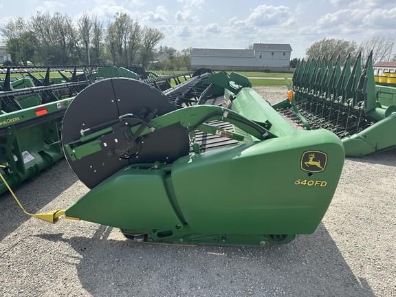 Image of John Deere 640FD equipment image 1