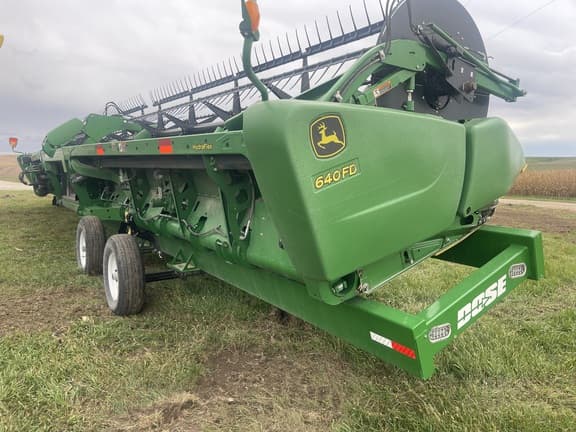 Image of John Deere 640FD equipment image 1