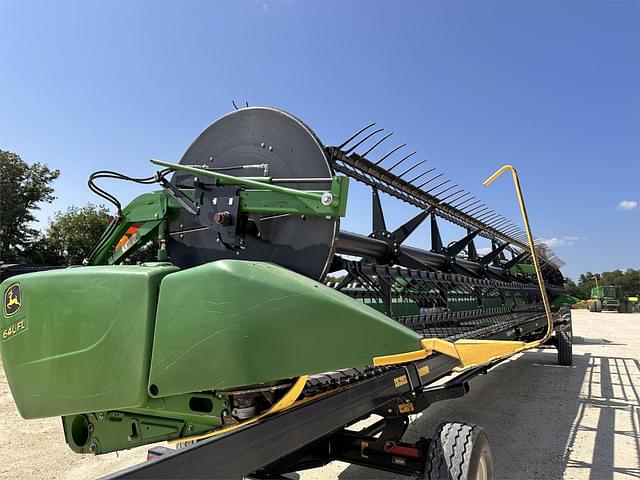 Image of John Deere 640FD equipment image 3