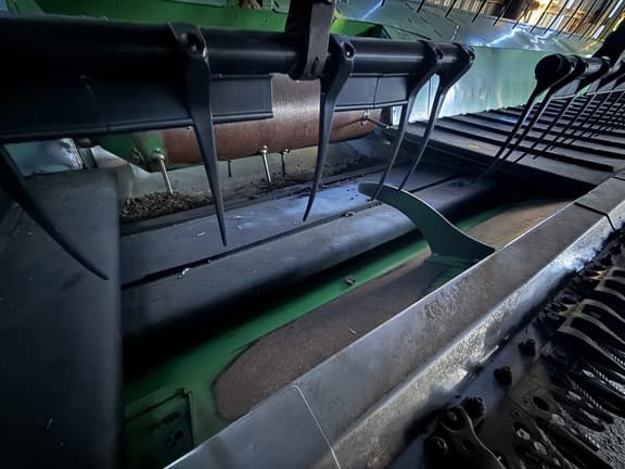 Image of John Deere 640FD equipment image 4