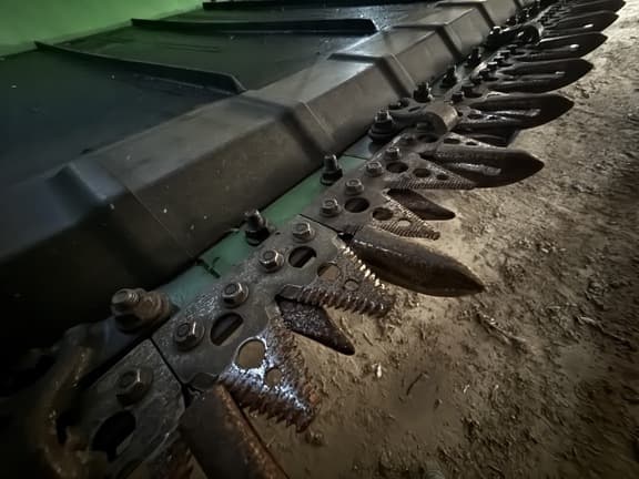 Image of John Deere 640FD equipment image 3