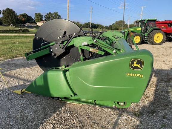 2014 John Deere 640FD Equipment Image0