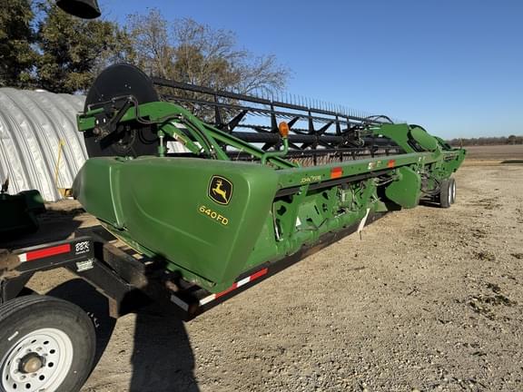 Image of John Deere 640FD equipment image 4