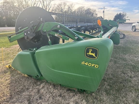 Image of John Deere 640FD equipment image 1