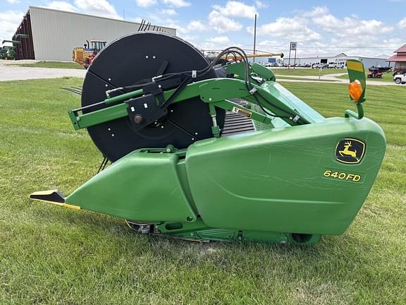 Image of John Deere 640FD equipment image 1