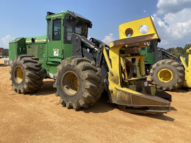 Image of John Deere 643K equipment image 3