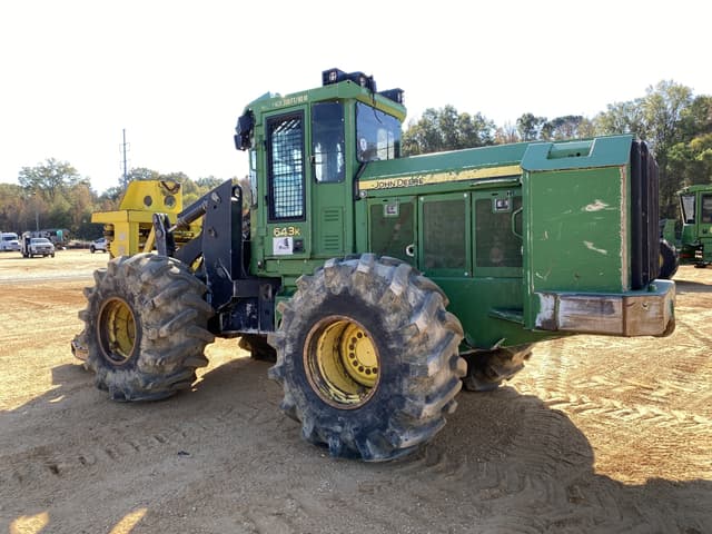 Image of John Deere 643K equipment image 2