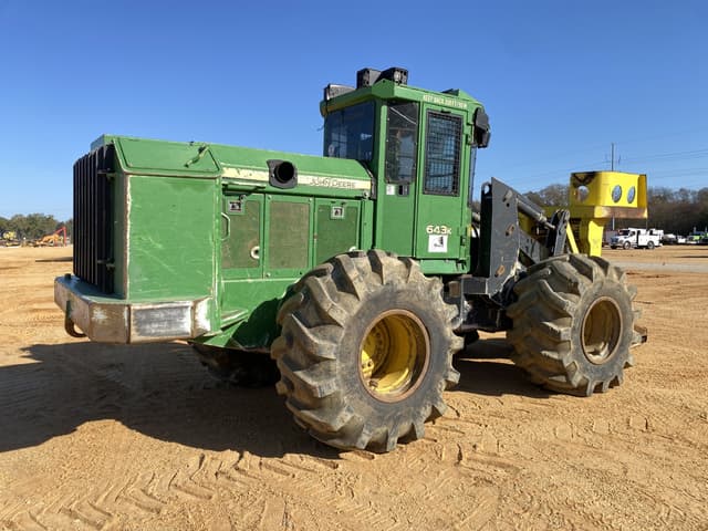 Image of John Deere 643K equipment image 3
