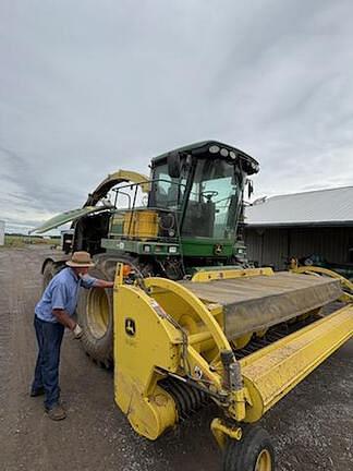 Image of John Deere 645C equipment image 3