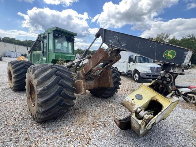 Image of John Deere 648H equipment image 1