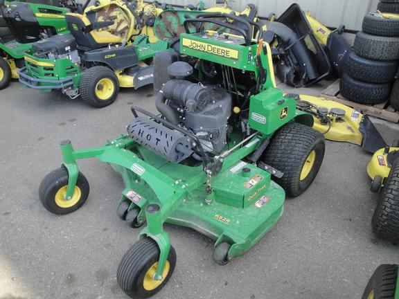 Image of John Deere 652R Primary image