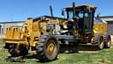 2014 John Deere 672G Image