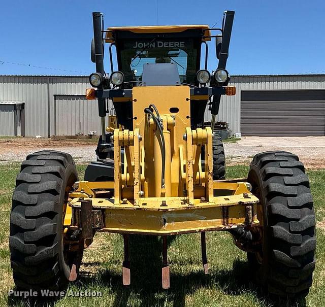 Image of John Deere 672G equipment image 1