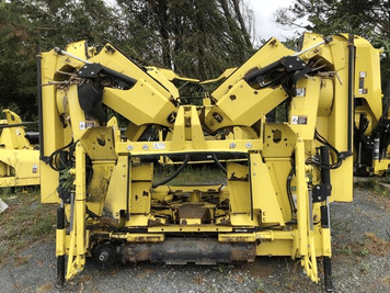 Main image John Deere 690