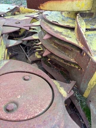 Image of John Deere 692 equipment image 3