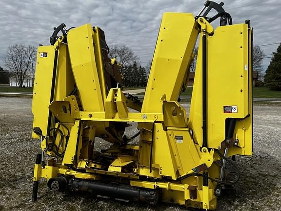 Image of John Deere 692 equipment image 4