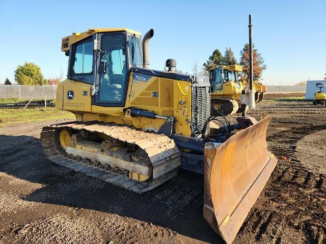 Image of John Deere 700K LGP equipment image 2